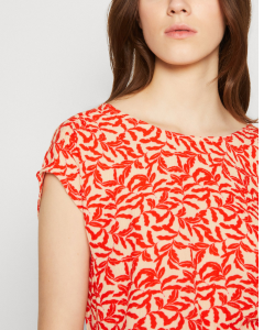 Zaya Top - Grenadine Leaf | Soaked